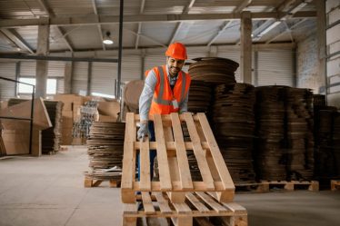 Descubra onde comprar paletes de madeira de qualidade